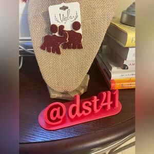 Viola Red Elephant beaded Earrings NWT